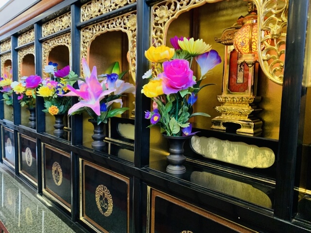 永代供養を考える供養施設の様子